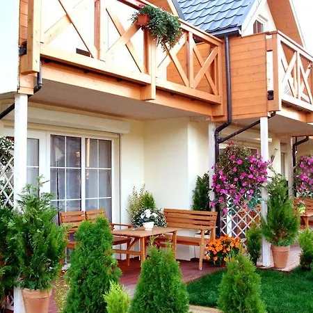 Vakantiehuis Domki Anabell Przy Plarzy *